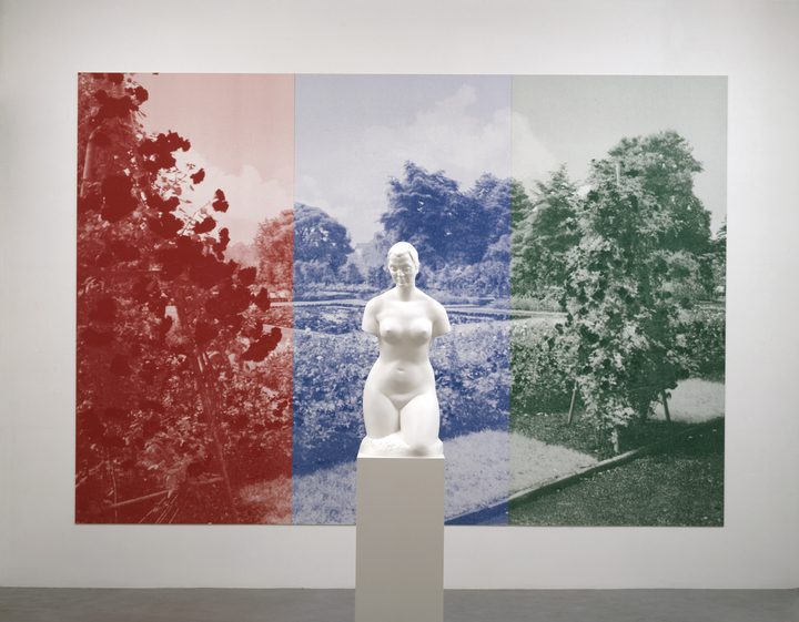 Katharina Fritsch - 1. Gartenskulptur (Torso) & 1. Postkarte (Essen) / 1st Garden Sculpture (Torso) & 1st Postcard (Essen) - 1