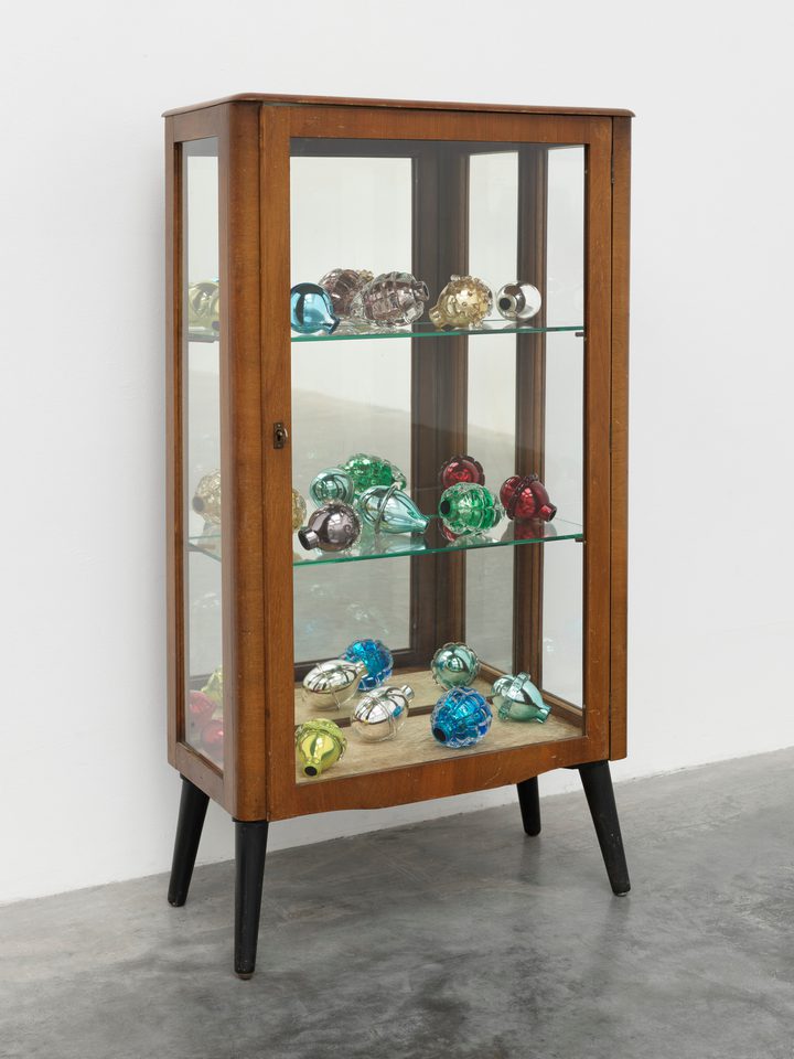 Mona Hatoum - Natura morta (50s cabinet) - 1
