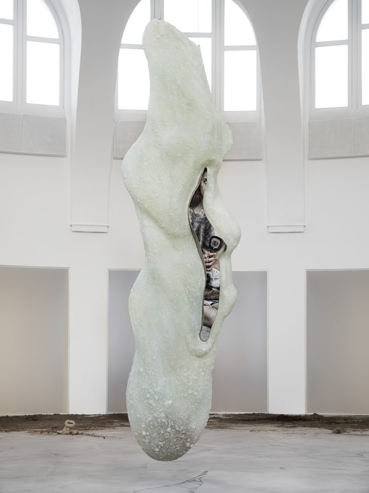 Klára Hosnedlová - Untitled (from the series To Infinity) - 1